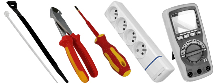 Électricien Professionnel Avec Des Outils De L'électricité Illustration de  Vecteur - Illustration du affaires, masculin: 64827220