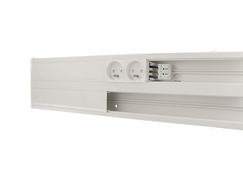 Goulotte appareillable 130x54, deux compartiments pour appareillage 45x45