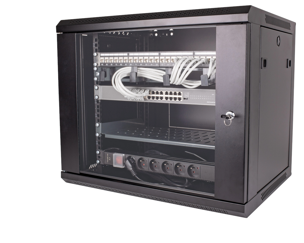 Coffret serveur 19 prêt à l'emploi, 24 ports RJ45 cat6A avec switch et bloc d'alimentation