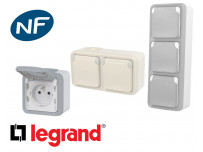 Prise de courant 16A 2P+T Legrand Plexo™ saillie