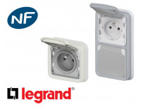 Prise de courant 16A 2P+T Legrand Plexo™ a encastrer