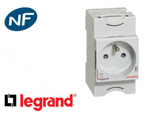 Prise de courant modulaire 2P+T 16A Legrand