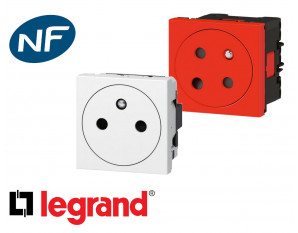 Legrand - Prise de courant 2P+T + Prise double USB Complet - 16A