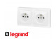Double prise de courant 16A 2P+T Legrand Otéo complète