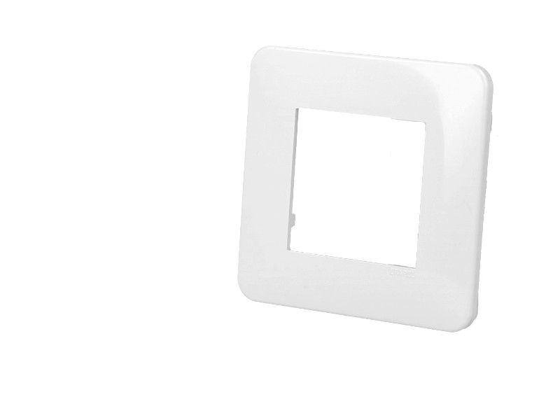 Plaque de finition blanche simple Efapel Latina